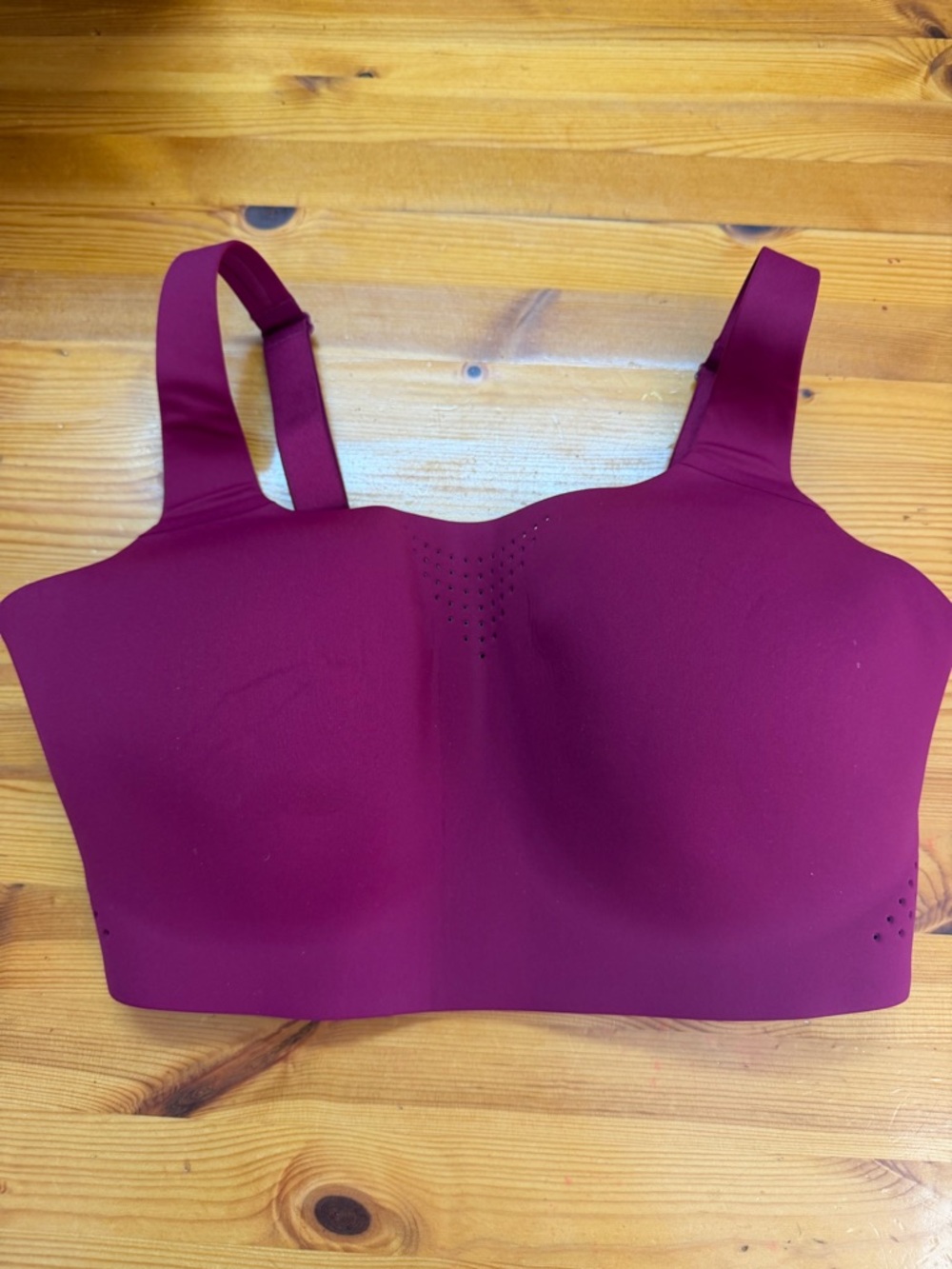 Victorias Secret VSX Featherweight Max High Impact Sports Bra NWT wine Red 36DDD